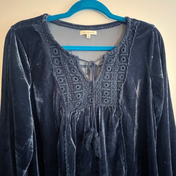 Kate & Sam Velvet Boho Lace Crochet Tassel Long Sleeve Blouse - Large - Picture 4 of 5